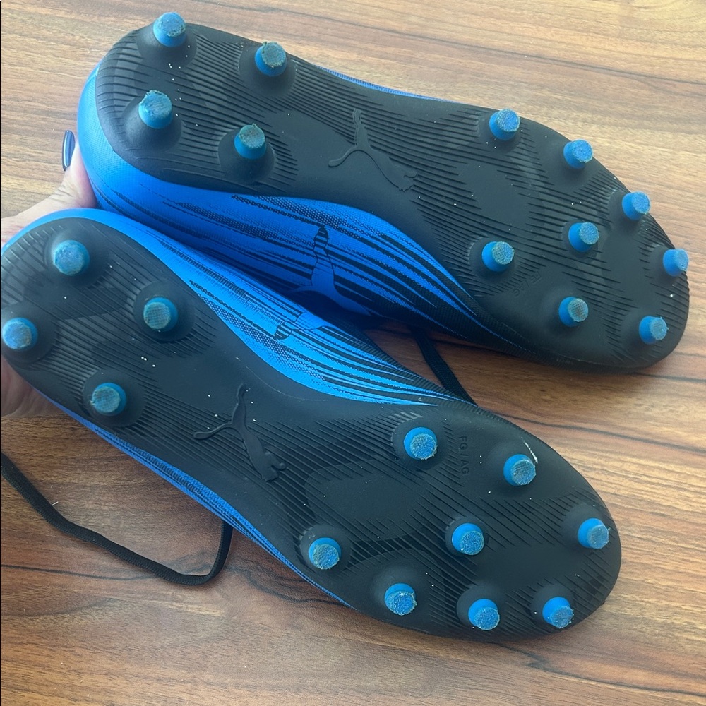 Puma Cleats Men’s Size 8.5 Black Blue Firm Ground Football Shoes - Picture 6 of 6